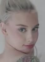 VICKYFUCKINGDOLL NUDE