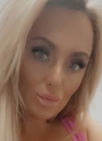 CAITLIN APPLEYARD NUDE