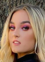 SAVANAH MOSS