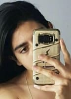 AZAHARATIENEVARA NUDE