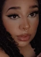 MAKEUSCREAMARIFREE NUDE
