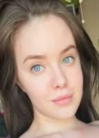 SWEETGIRLLOVELY