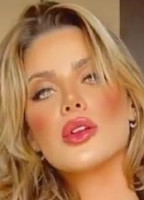 MARIANA CASTILHO