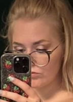 VIVIANWOYWODT