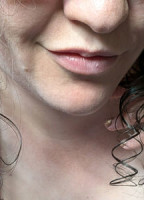 REALMOM_NEXTDOOR