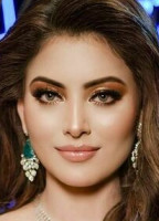 URVASHI RAUTELA NUDE