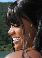 LIVIA SANTANA