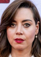 AUBREY PLAZA