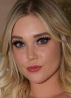 KALI ROSES NUDE