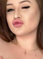 MOLLY_BOOBS