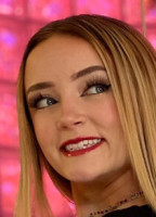 MARIA KAZI