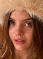 DASHA KOMAROVA DARYA KOMAROVA ODARKA KOMAROVA