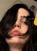 JULIA CUMMING SUNFLOWER BEAN SINGERBASSIST