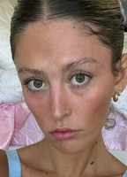 KKAIIILEYNOELLEM NUDE