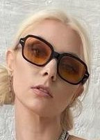 TAYLOR MOMSEN NUDE