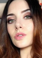 MELANIE MURPHY