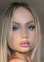 ISABELLE CAPRICE
