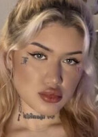 LEYLABAE LEYLAZIZAM