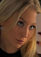 JENNI HEIKKINEN, @JJJENNNIFER,