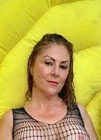BLONDELATINMOM