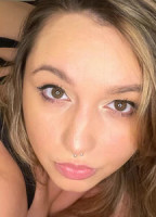 KINKYKYLIE