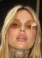 ZOE CRISTOFOLI