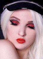 GAGAALIENQUEEN