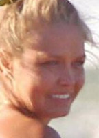 LARA BINGLE NUDE