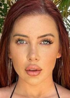 THEAMANDANICOLEFREE