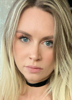 ARIA RAYNE