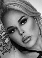 YANA DAEMS