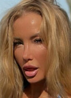 LARALUV