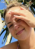 SOPH STINNETT