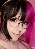 BUNNYGIRLELLA