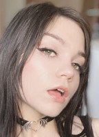 ESTHER LYNNRIE NUDE