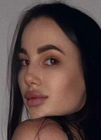 IM NADIA
