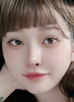 HITOMI SONGYUXIN