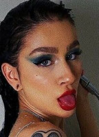AGATA DZIARMA NUDE
