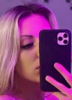BLONDWIDOW