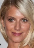 MELANIE LAURENT NUDE