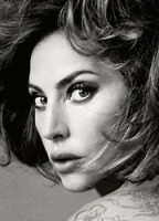 LADY GAGA