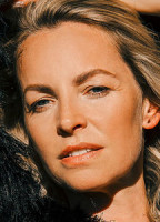 SIMONE HANSELMANN NUDE