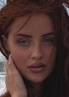 CASSYCASSAU NUDE