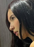 LAURA02AV