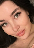 RENEEFOX