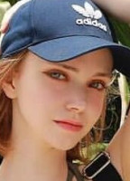 CHLOE CHUU