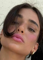 LIVIA NUNES MARQUES NUDE