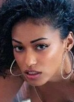 VICTORIA ELLYSE