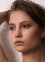 MIA SHY