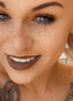 QUEEN_KEDI NUDE
